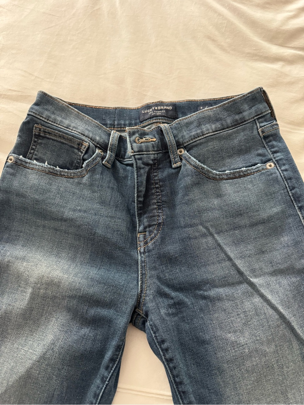 Lucky Brand Women’s Slim Straight Blue Denim Jeans